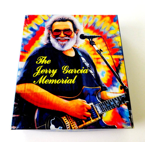 Grateful dead jerry garcia - dead,